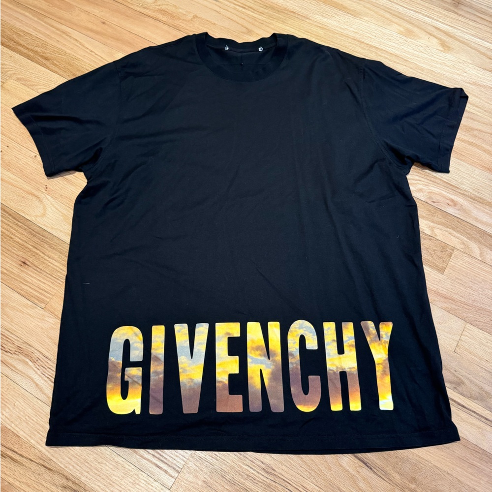 GIVENCHY sky writing tshirt L